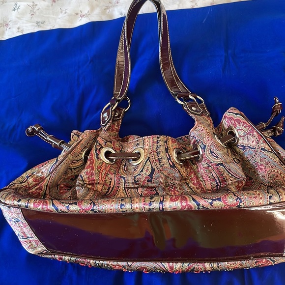 Colorful Handbag - Picture 3 of 9